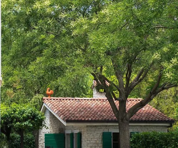 Luxury Klara 住宿加早餐酒店