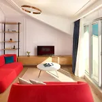לינה וארוחת בוקר Luxury Klara ספליט