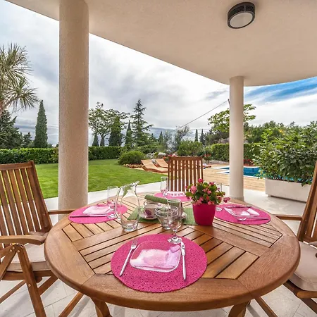 Luxury Apartments Villa Klara Split