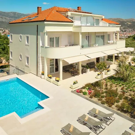 Frühstückspension Luxury Apartments Villa Klara