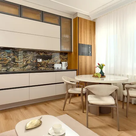 Luxury Klara